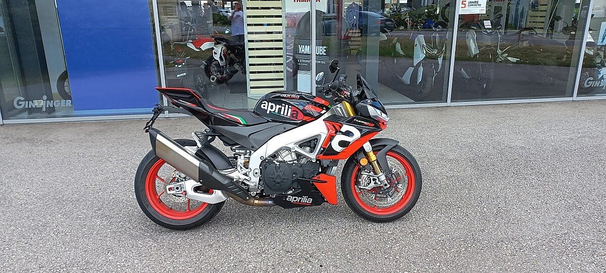 g-000356-g_W3569910_2-aprilia-tuono-639192424783690850