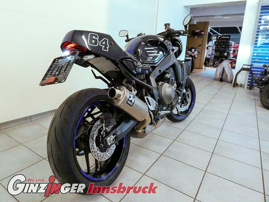 g-000344-g_W3440738_4-yamaha-xsr900-639212440540851740