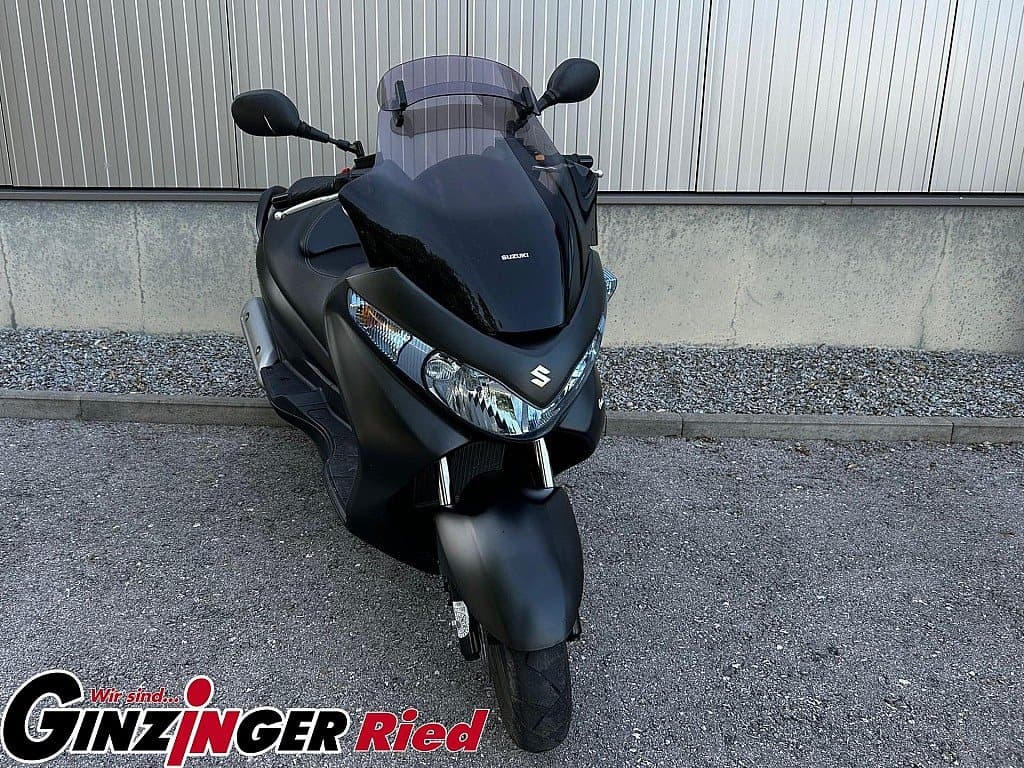 g-000346-g_W3466967_2-suzuki-burgman-125-erstbesitz-639224537323197910