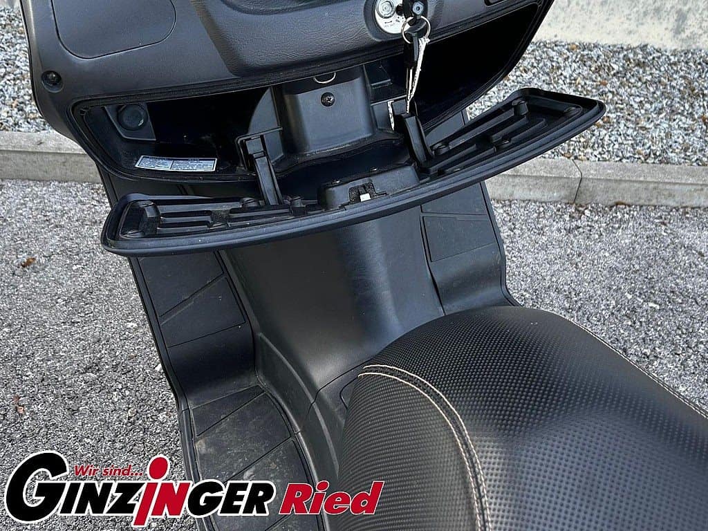 g-000346-g_W3466967_8-suzuki-burgman-125-erstbesitz-639230587143470710