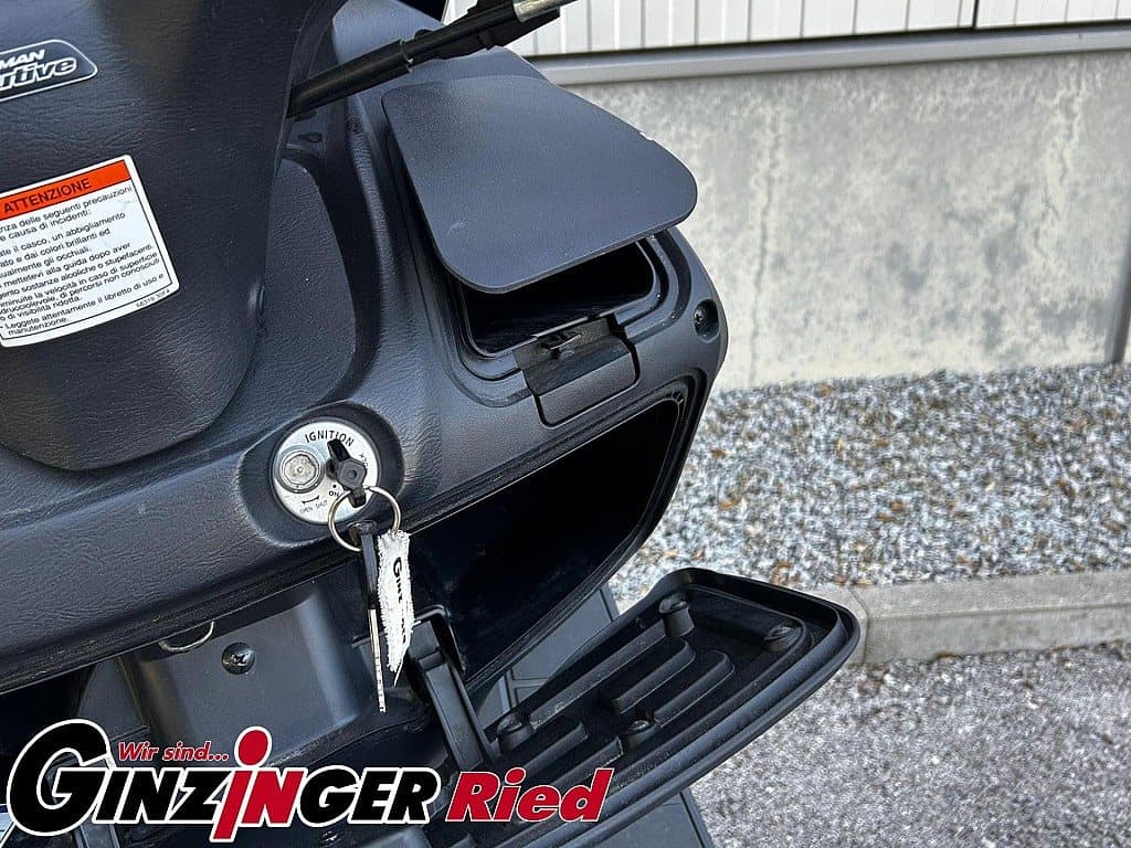 g-000346-g_W3466967_9-suzuki-burgman-125-erstbesitz-639224537329957570