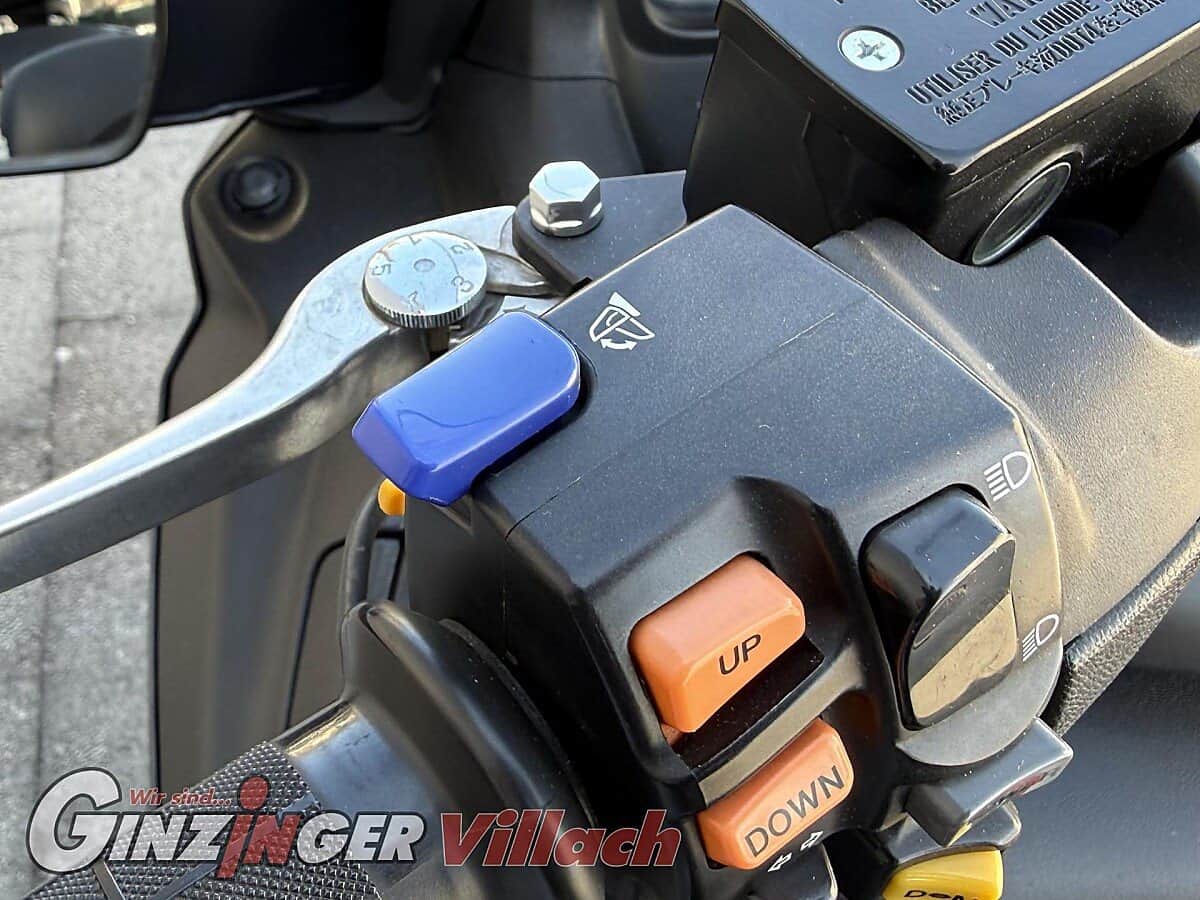 g-000348-g_W3482384_12-suzuki-burgman-650-639224537175997930