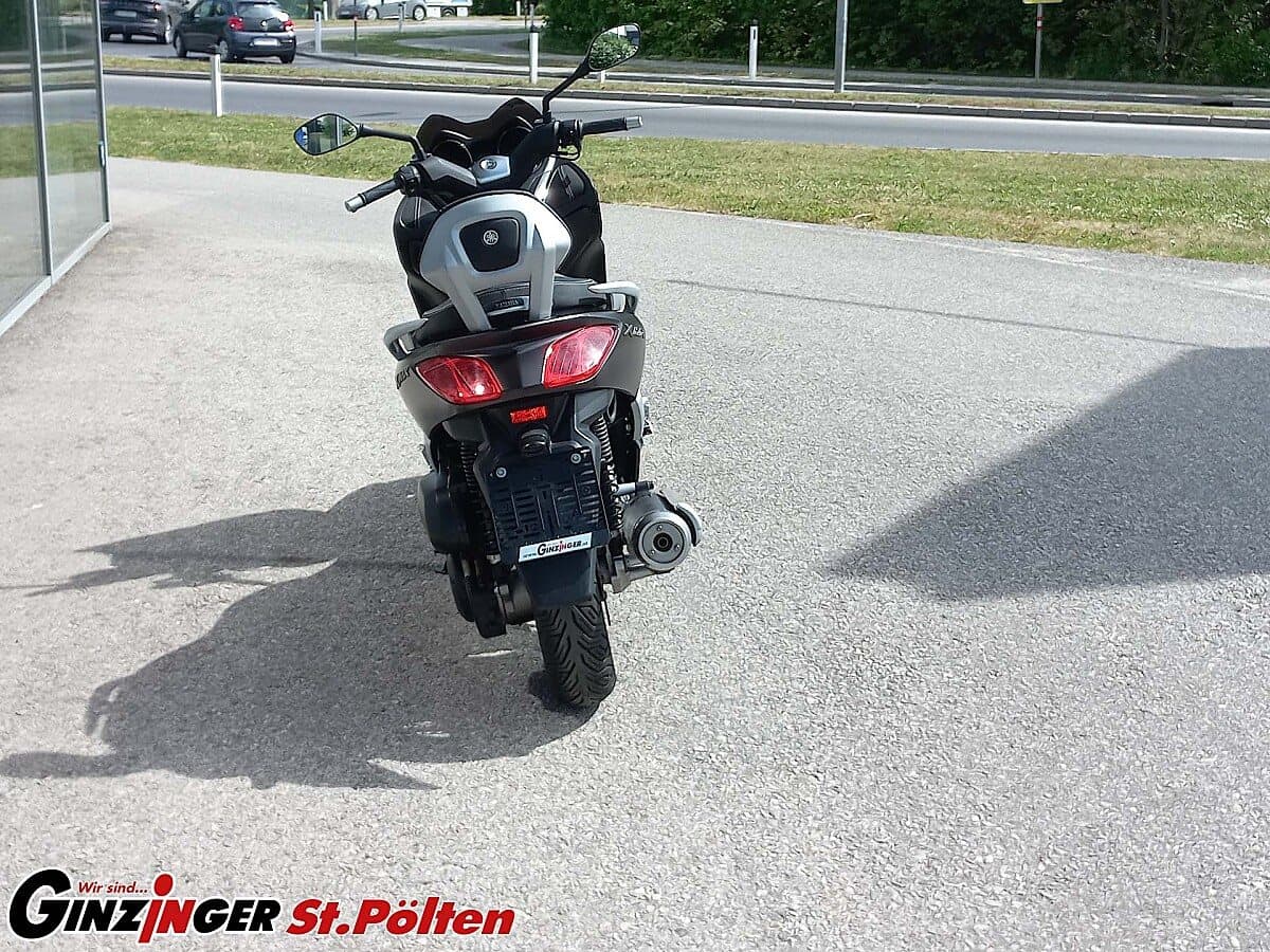 g-000352-g_W3522829_2-yamaha-x-max-250-639212440475401760