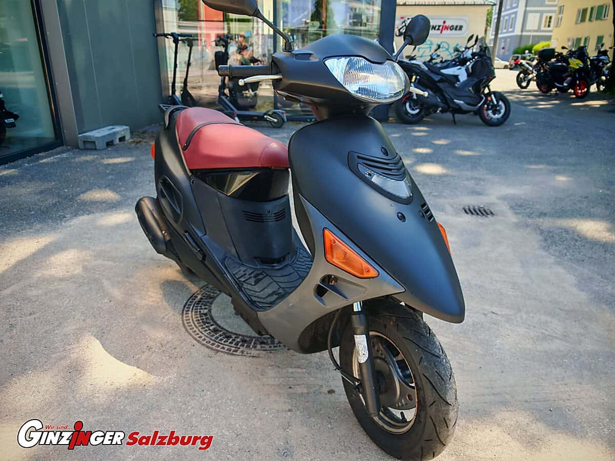 g-000354-g_W3544389_3-suzuki-an-125-sehr-leicht-639212438827361890