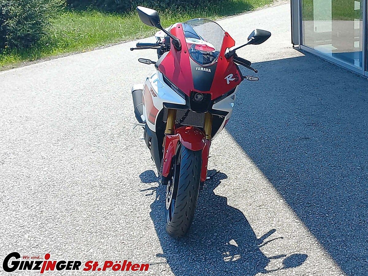 g-000356-g_W3561151_3-yamaha-yzf-r3-639224535519308210