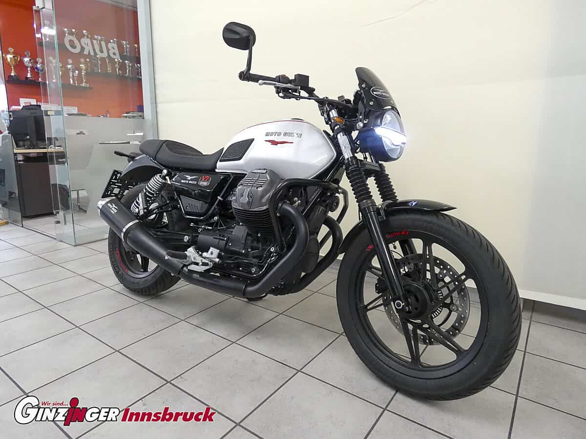 Moto Guzzi-V7 Stone Ten-