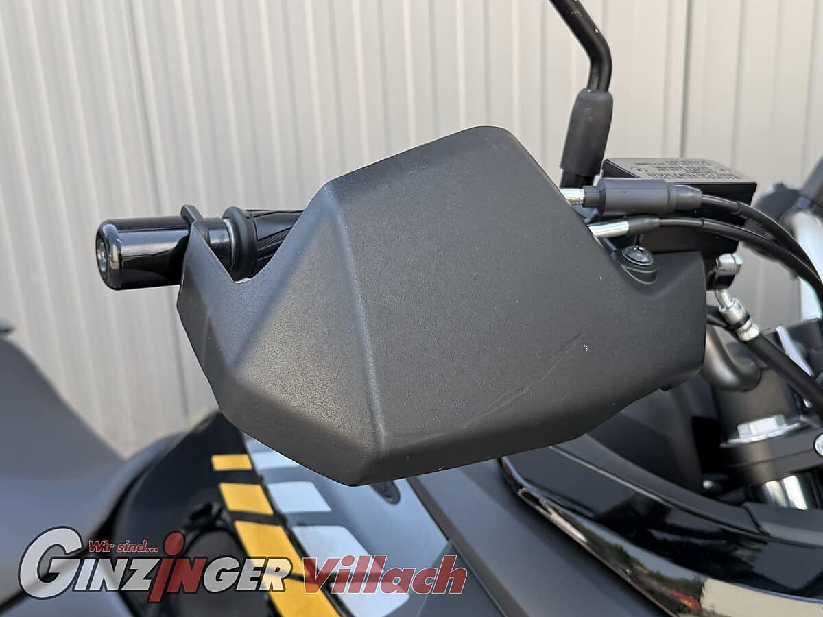 g-000358-g_W3582815_10-suzuki-v-strom-650-xt-639214911817261250