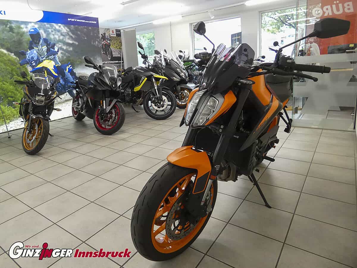 g-000358-g_W3584423_8-ktm-duke-890-639260788971449420