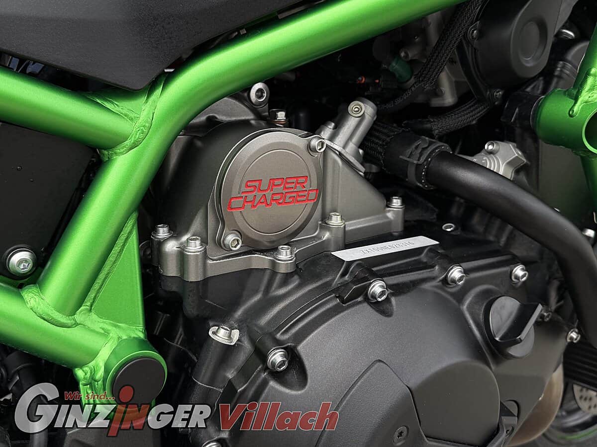 g-000358-g_W3589691_12-kawasaki-z-h2-se-akrapovic-639248729091150650