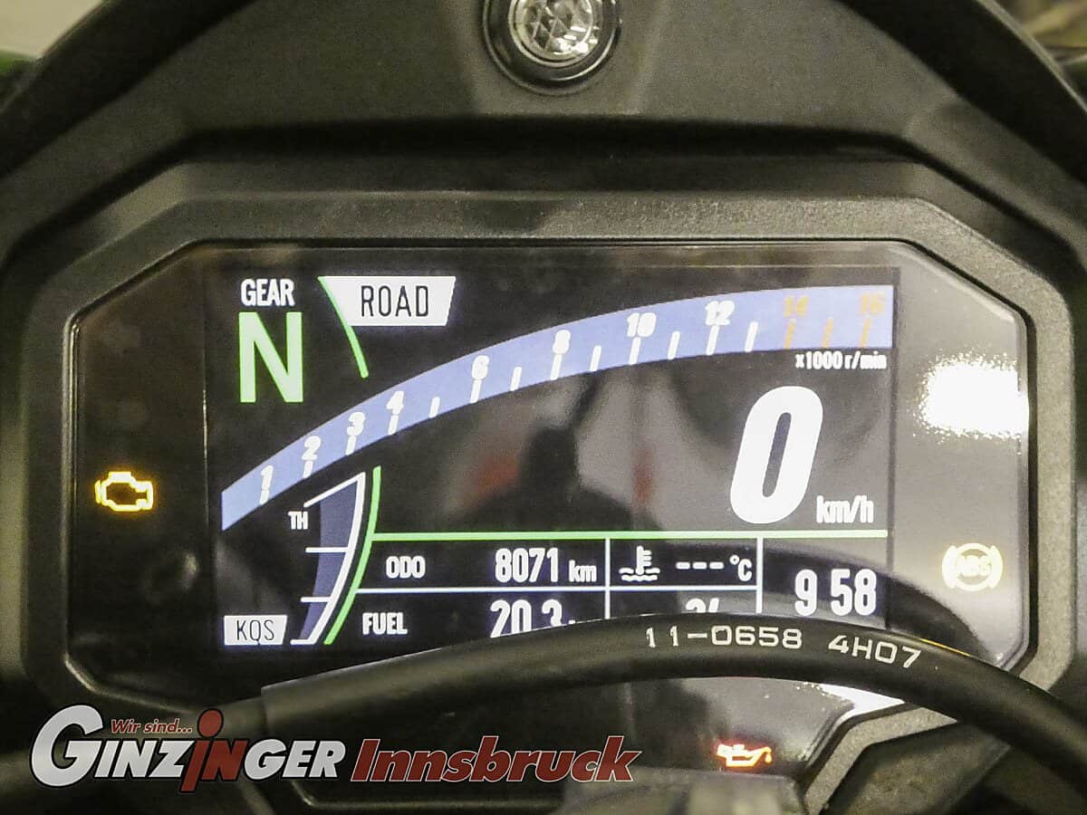 g-000361-g_W3611784_11-kawasaki-ninja-zx-10r-639259838465574700