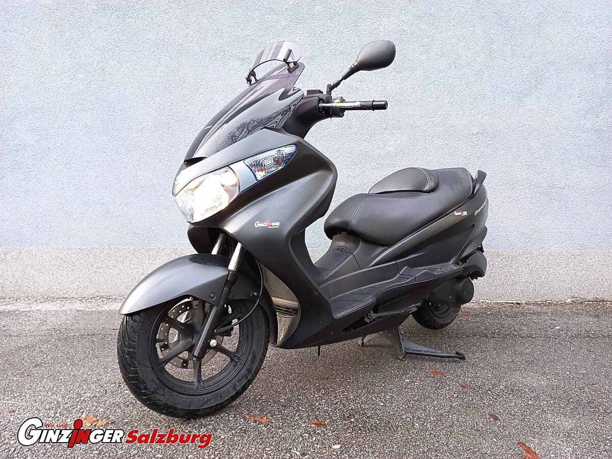 Suzuki-Burgman 125-