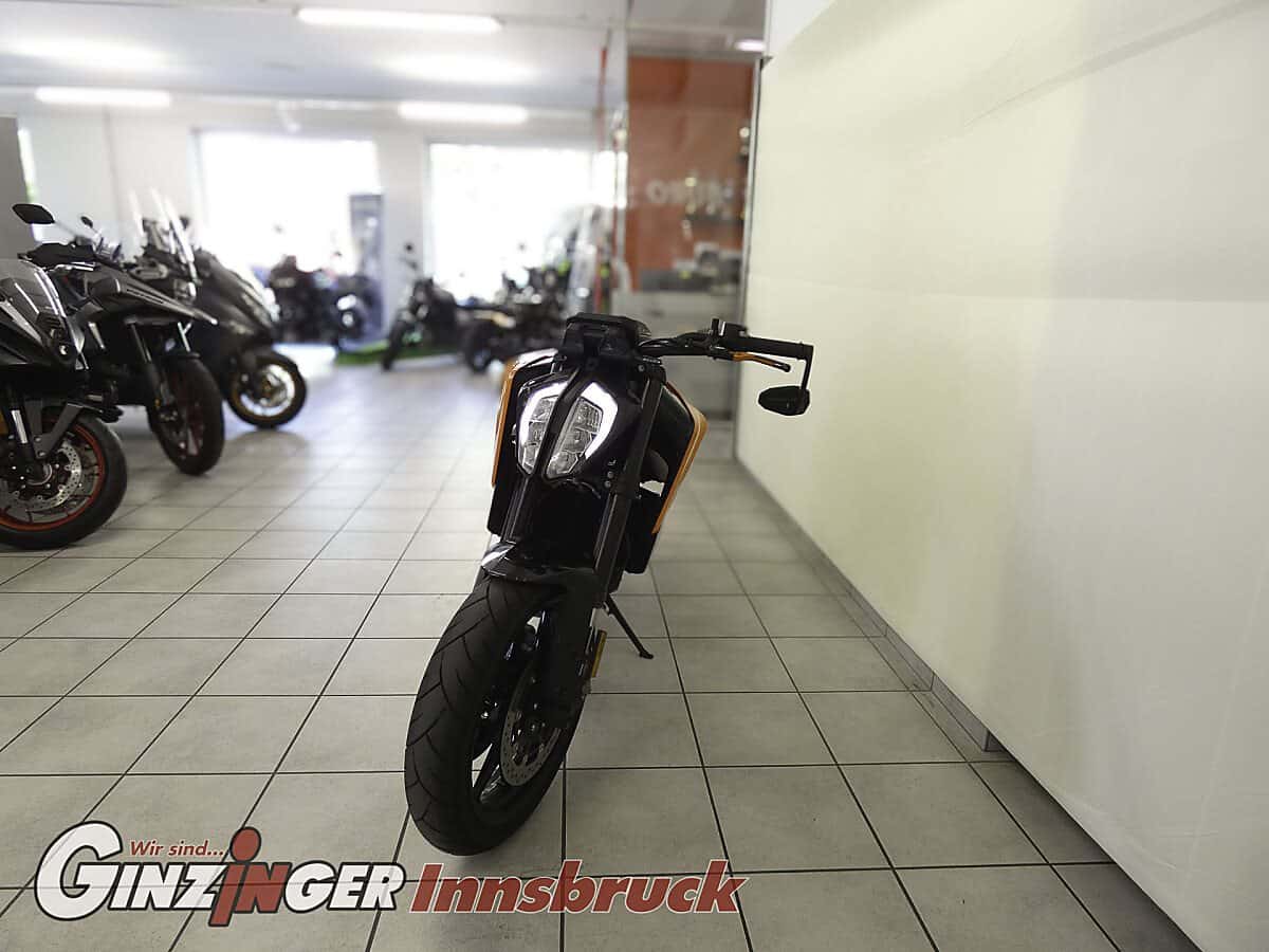 g-000357-g_W3577067_7-ktm-duke-790-l-639266836765762610
