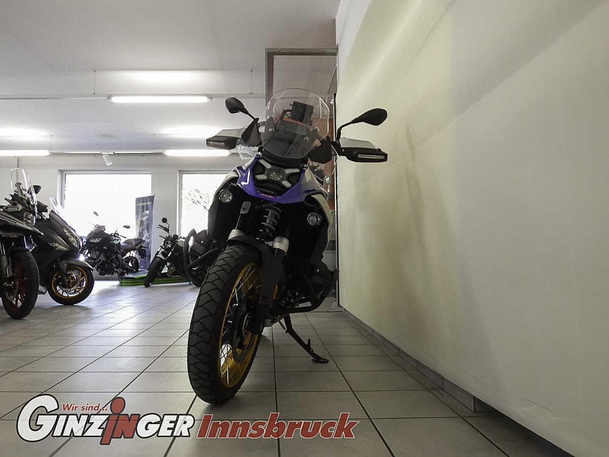 g-000358-g_W3581879_7-bmw-r-1300-gs-trophy-639266836884002640