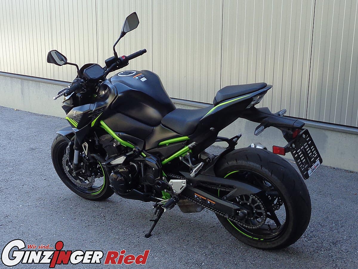 g-000358-g_W3585596_2-kawasaki-z-900-639272925117623000
