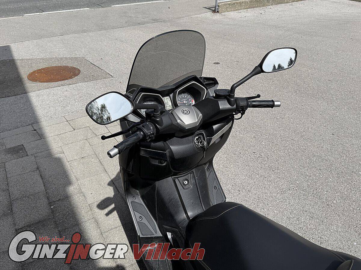 g-000359-g_W3594016_8-yamaha-x-max-400-639272923322733180
