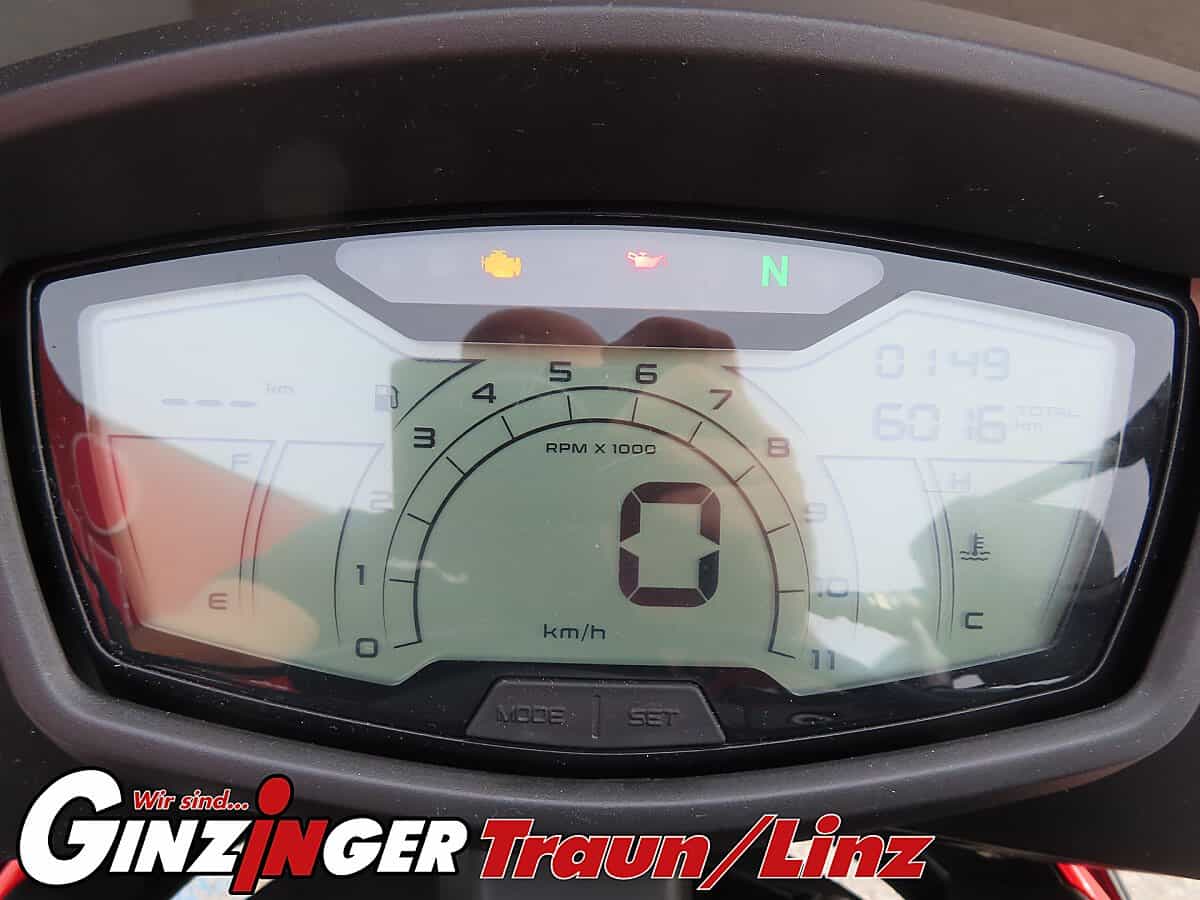 g-000361-g_W3616846_5-aprilia-tuono-125-639268886794401170