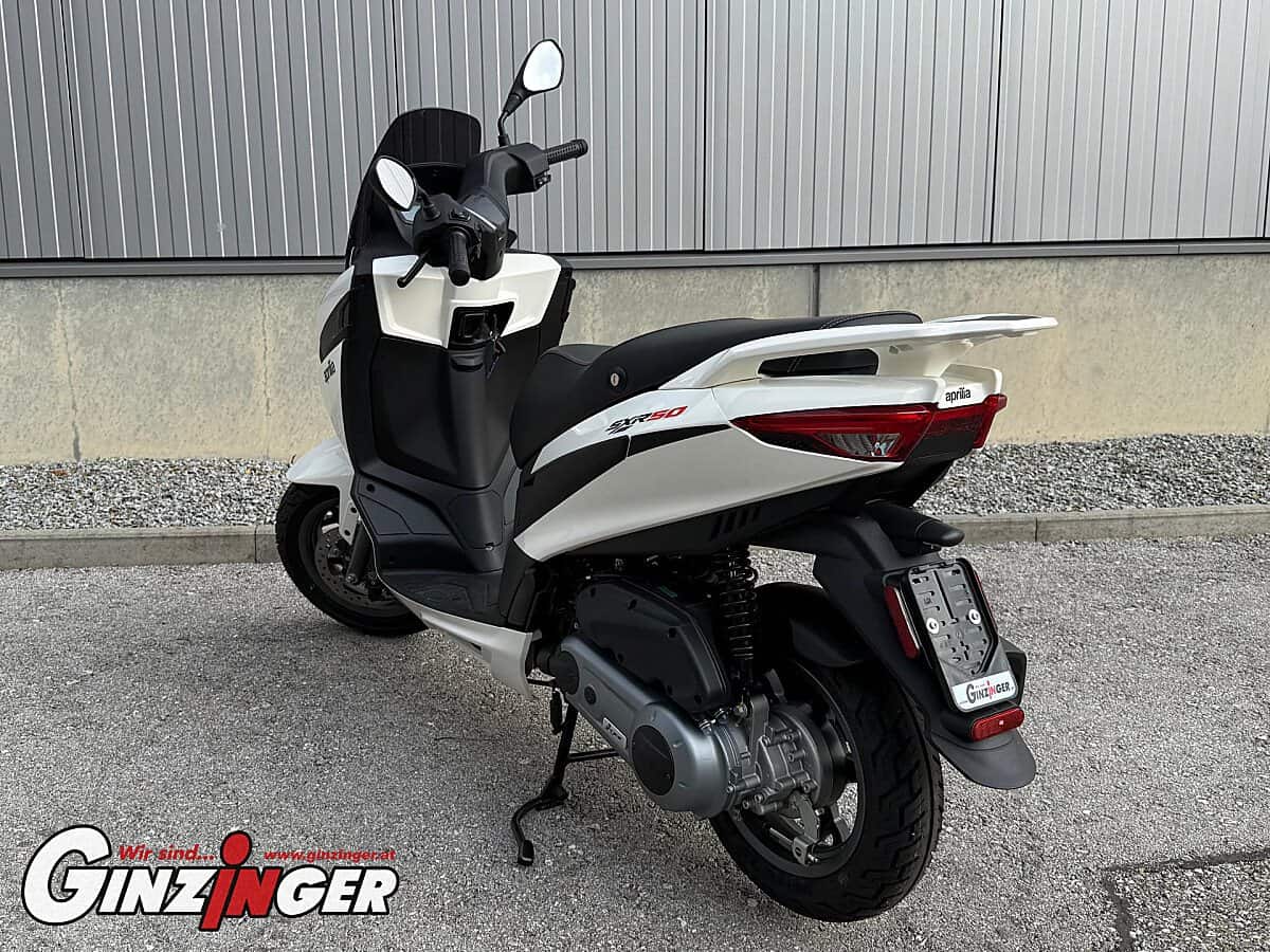 g-000361-g_W3616858_3-aprilia-sx-50-639272925944292930
