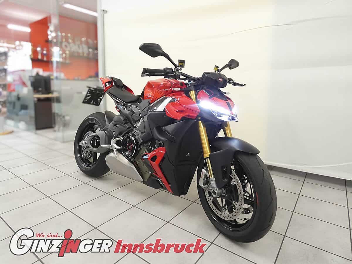 Ducati-Streetfighter V4 S-