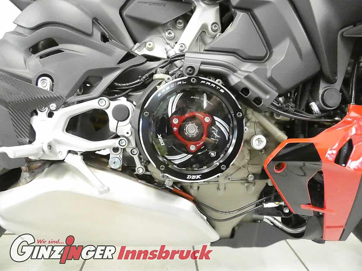 g-000362-g_W3620514_10-ducati-streetfighter-v4-s-corse-639278391112856830