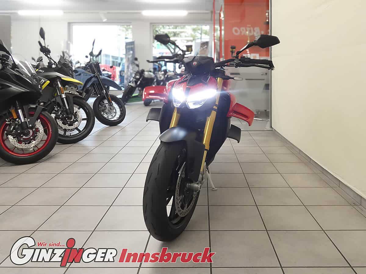 g-000362-g_W3620514_7-ducati-streetfighter-v4-s-corse-639278391109616580