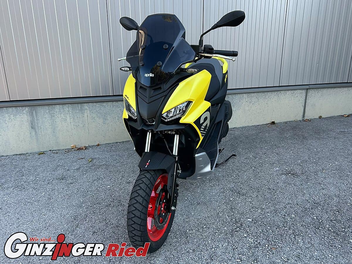 Aprilia-SR GT 200-