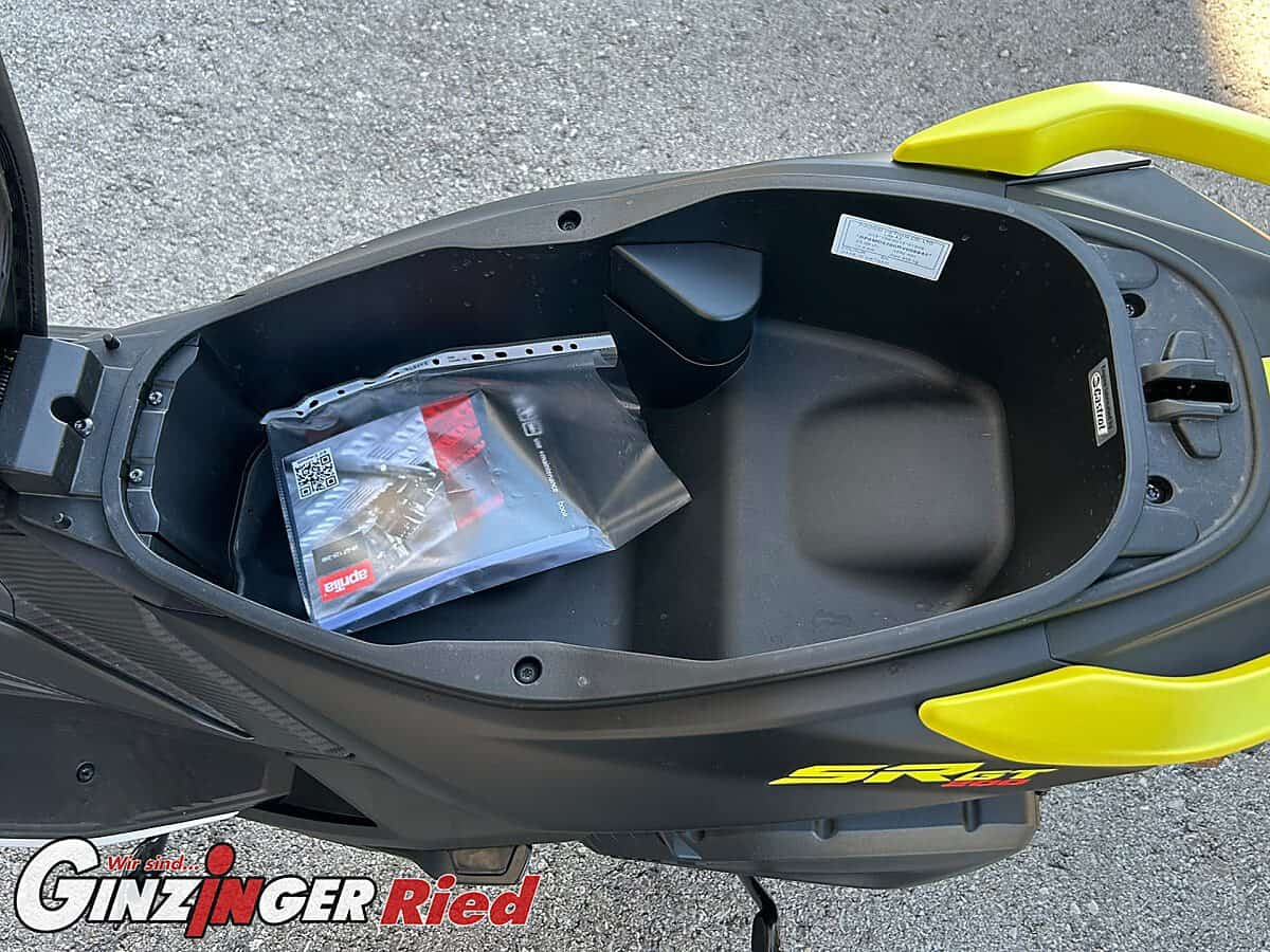 g-000362-g_W3620539_8-aprilia-sr-gt-200-639278974057525980