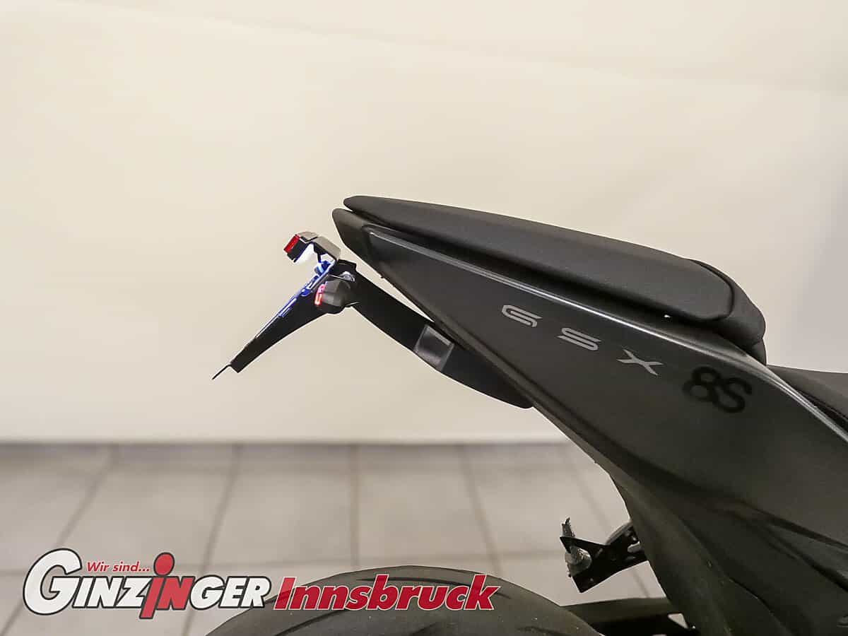g-000362-g_W3620775_10-suzuki-gsx8s-639277094723016150