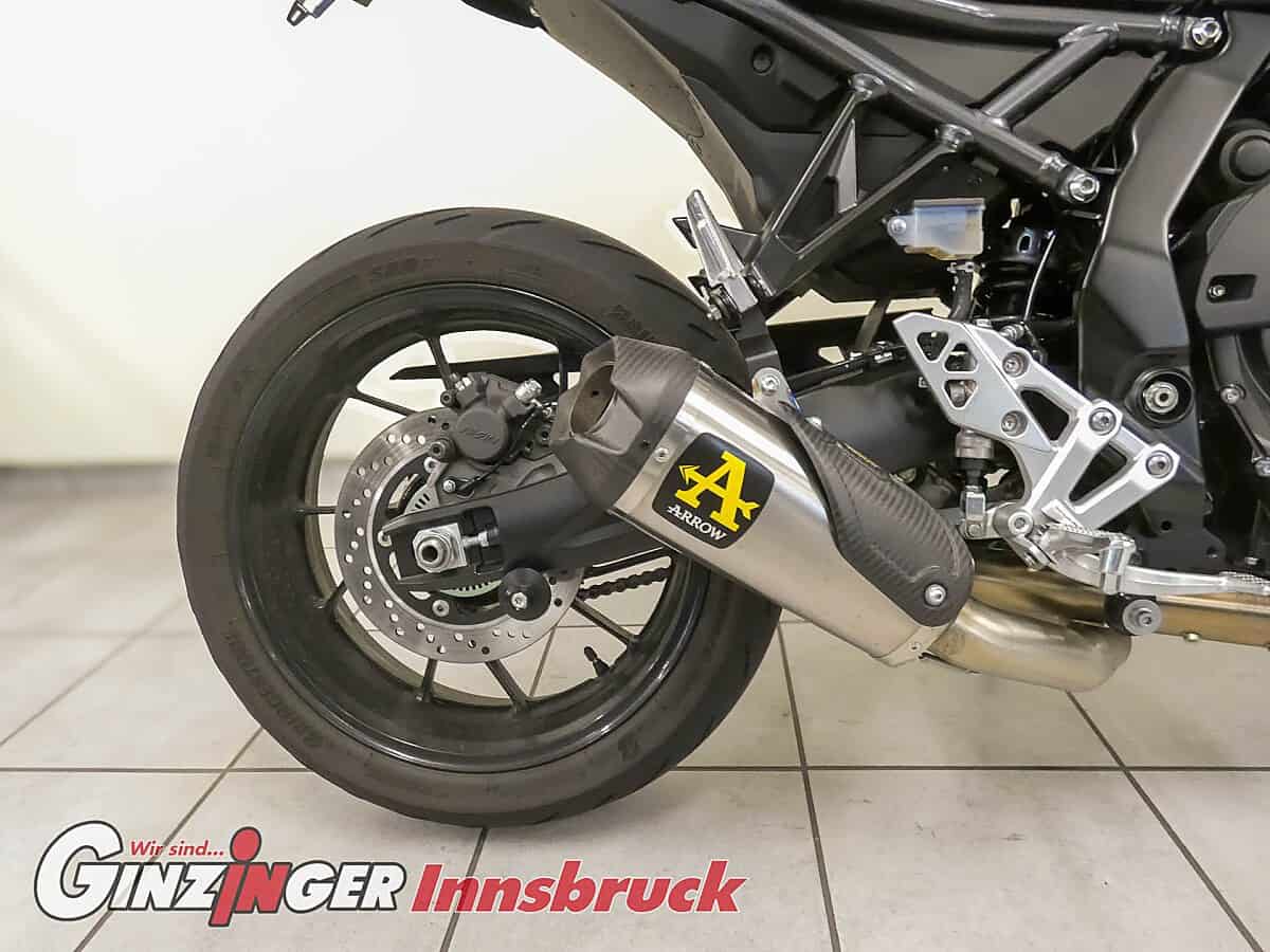 g-000362-g_W3620775_9-suzuki-gsx8s-639278970912106430