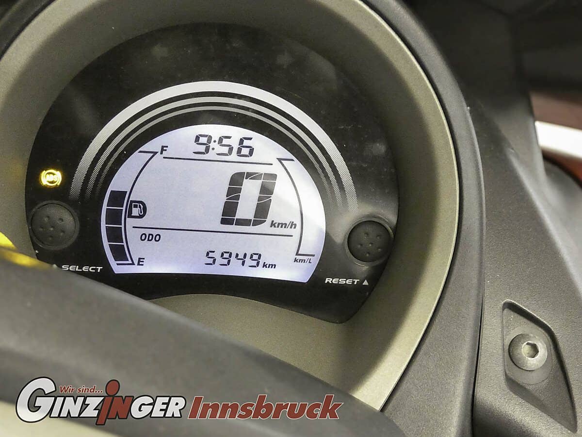 g-000362-g_W3620776_9-yamaha-nmax-639278970930256340