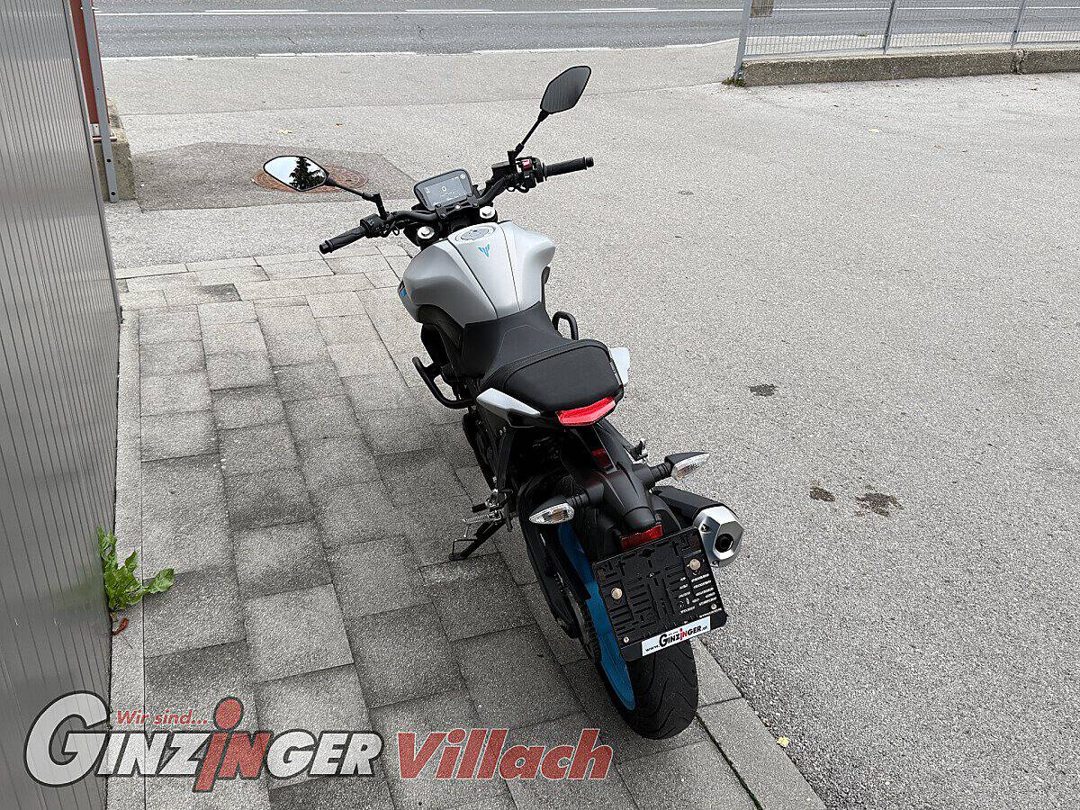 g-000362-g_W3622335_6-yamaha-mt-125-639280983315537660