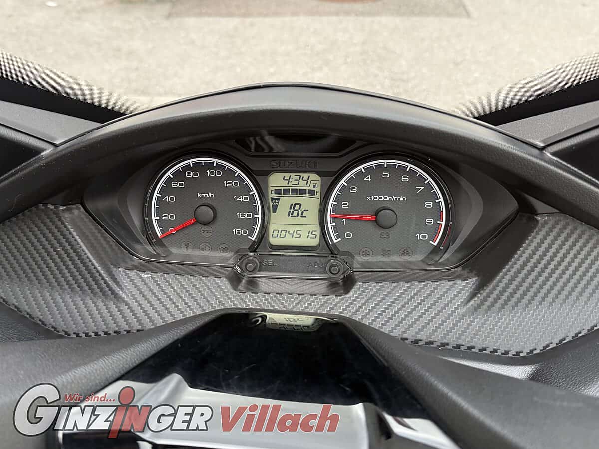 g-000362-g_W3623854_10-suzuki-burgman-400-639281453618425550