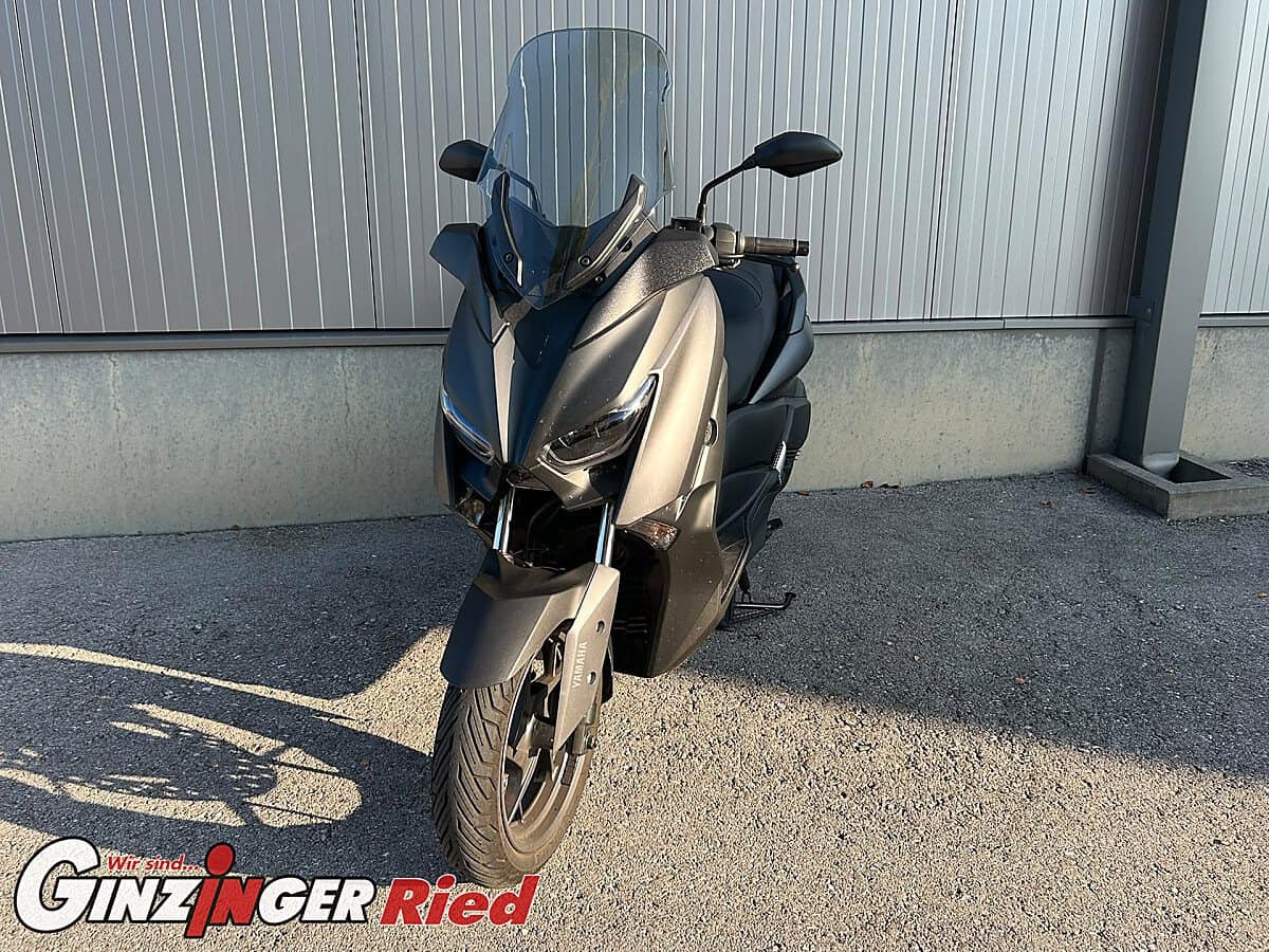 g-000362-g_W3623856_2-yamaha-x-max-300-639281454624765220